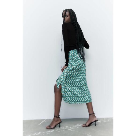 NWT ZARA GEOMETRIC PRINT MIDI SKIRT - Picture 11 of 16